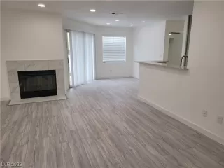 Photo #5: 2542441 Listing 