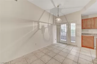 Photo #4: 2542469 Listing 