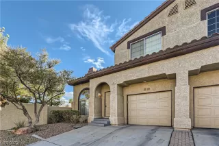 Photo #1: 2542493 Listing 