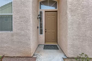 Photo #3: 2542523 Listing