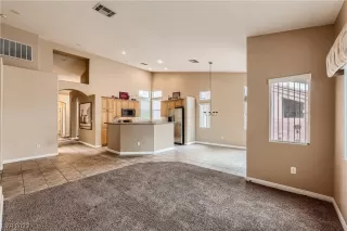 Photo #6: 2542523 Listing