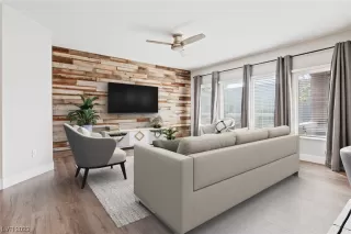 Photo #2: 2542544 Listing