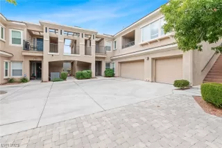 Photo #5: 2542544 Listing