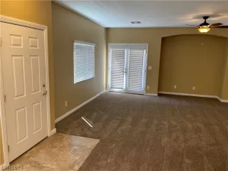 Photo #3: 2542595 Listing