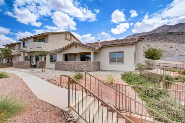 MLS: 2542690 Condo For Sale