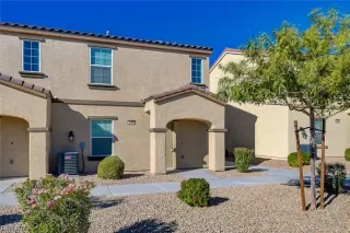 Photo #1: 2542694 Listing 