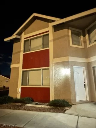 Photo #2: 2542725 Listing