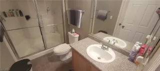 Photo #4: 2542738 Listing