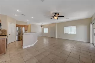 Photo #5: 2542744 Listing 