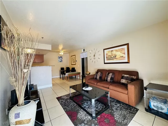 MLS: 2542769 Condo For Sale