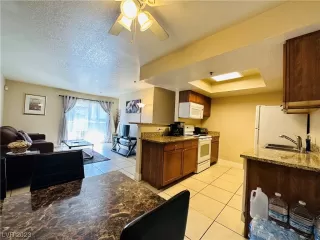 Photo #6: 2542769 Listing 