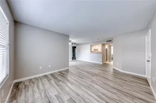 Photo #4: 2542813 Listing 