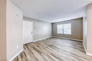 Photo #6: 2542813 Listing 