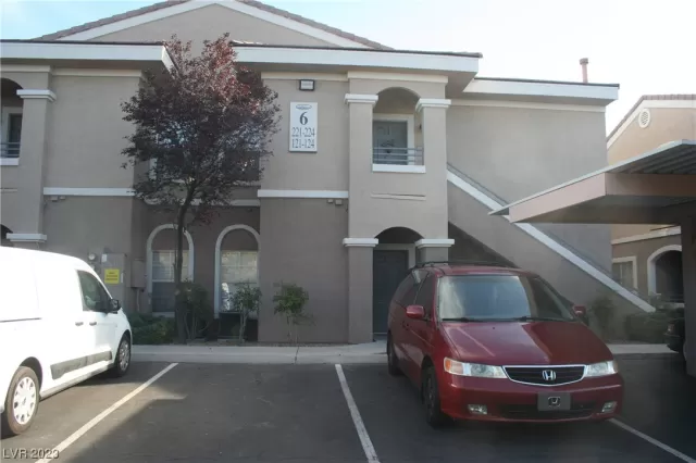 MLS: 2542834 Condo For Sale