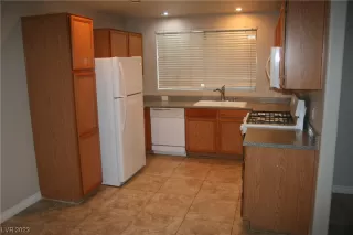 Photo #1: 2542834 Listing 