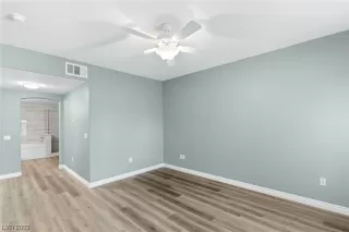 Photo #3: 2542924 Listing 