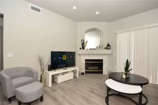 Photo #4: 2542938 Listing 