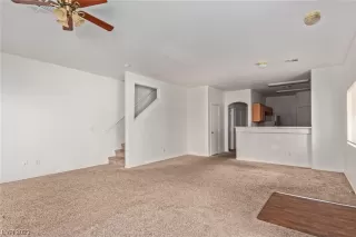 Photo #6: 2542946 Listing 