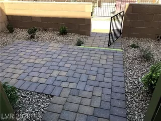 Photo #4: 2542952 Listing 