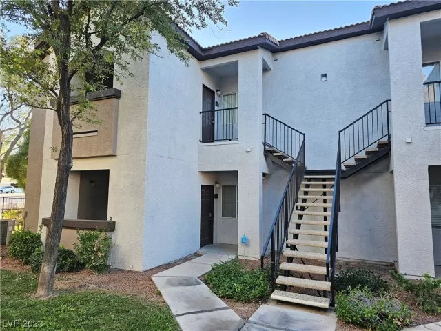 MLS: 2542971 Condo For Sale