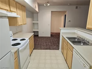 Photo #4: 2542971 Listing 