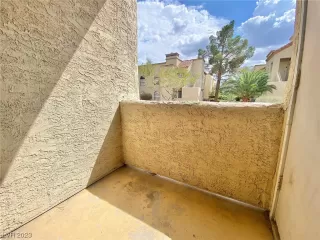 Photo #5: 2542979 Listing 