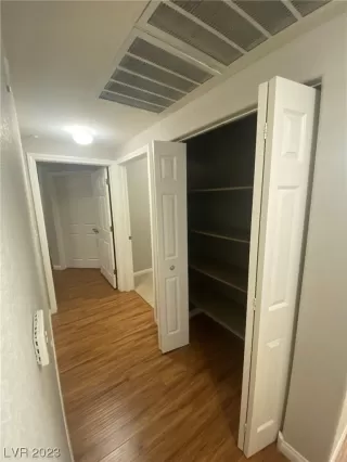 Photo #6: 2542980 Listing 