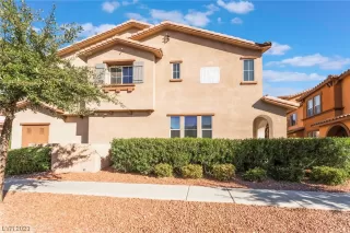 Photo #4: 2542984 Listing