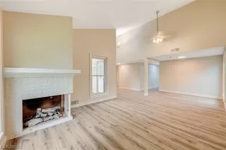 Photo #5: 2543021 Listing 