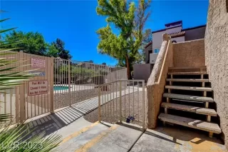 Photo #6: 2543028 Listing 