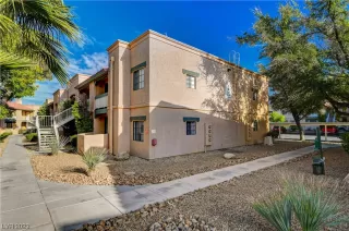 Photo #2: 2543029 Listing