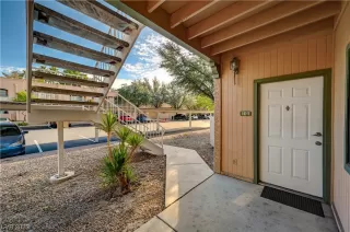 Photo #3: 2543029 Listing