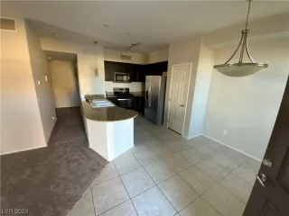 Photo #3: 2543066 Listing 