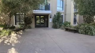 Photo #1: 2543100 Listing 