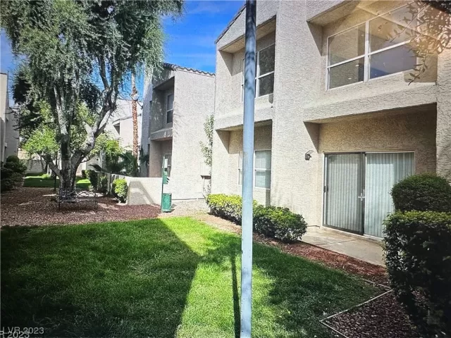 MLS: 2543104 Condo For Sale