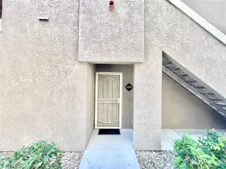 Photo #1: 2543158 Listing