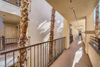 Photo #4: 2543161 Listing