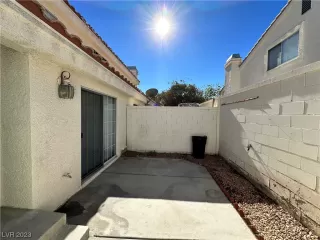 Photo #2: 2543200 Listing 