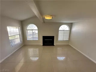 Photo #3: 2543200 Listing 