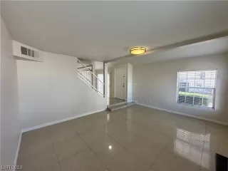 Photo #4: 2543200 Listing 