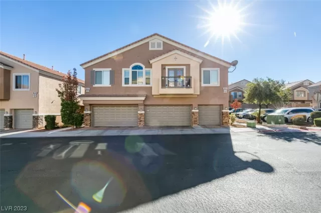 MLS: 2543205 Condo For Sale