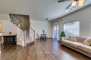 Photo #3: 2543205 Listing