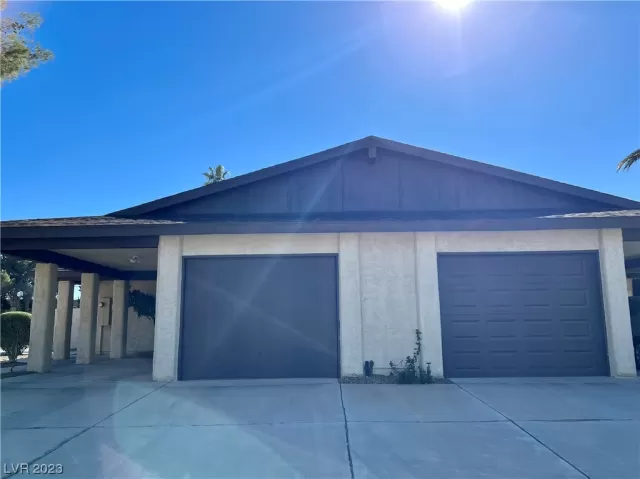 MLS: 2543236 Condo For Sale