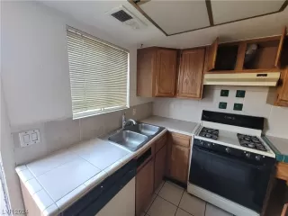 Photo #6: 2543245 Listing 