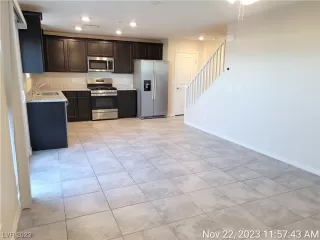 Photo #5: 2543262 Listing 