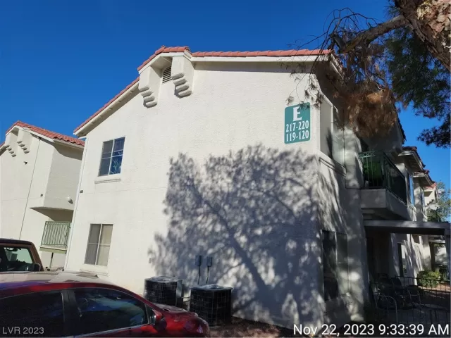 MLS: 2543264 Condo For Sale