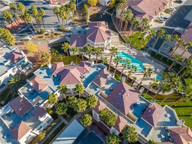 MLS: 2543275 Condo For Sale