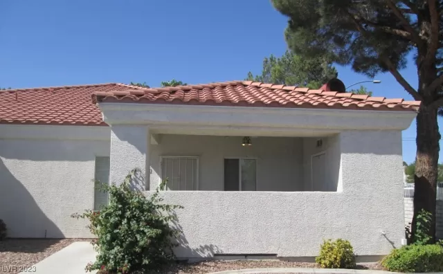 MLS: 2543297 Condo For Sale