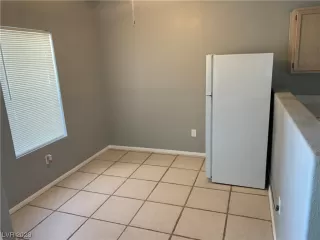 Photo #2: 2543297 Listing