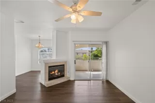 Photo #1: 2543326 Listing